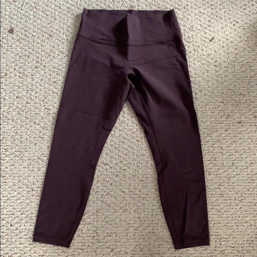 Lululemon wonder under